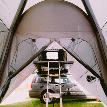 Family Base - Großes Vorzelt